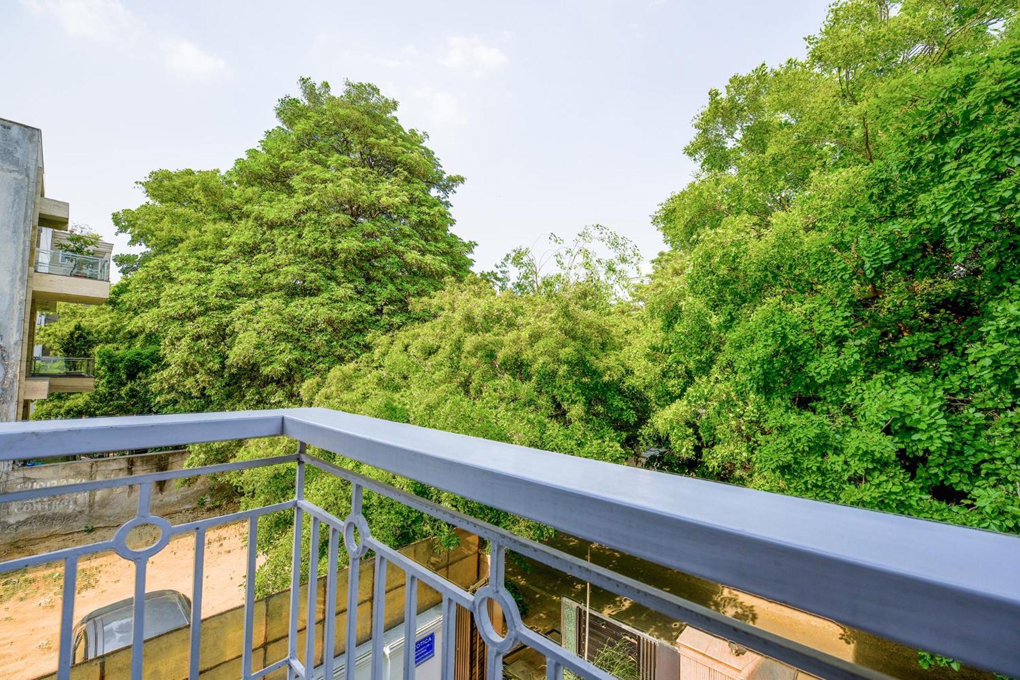 Hotel Exotica Leisure Valley Gurgaon Exterior foto