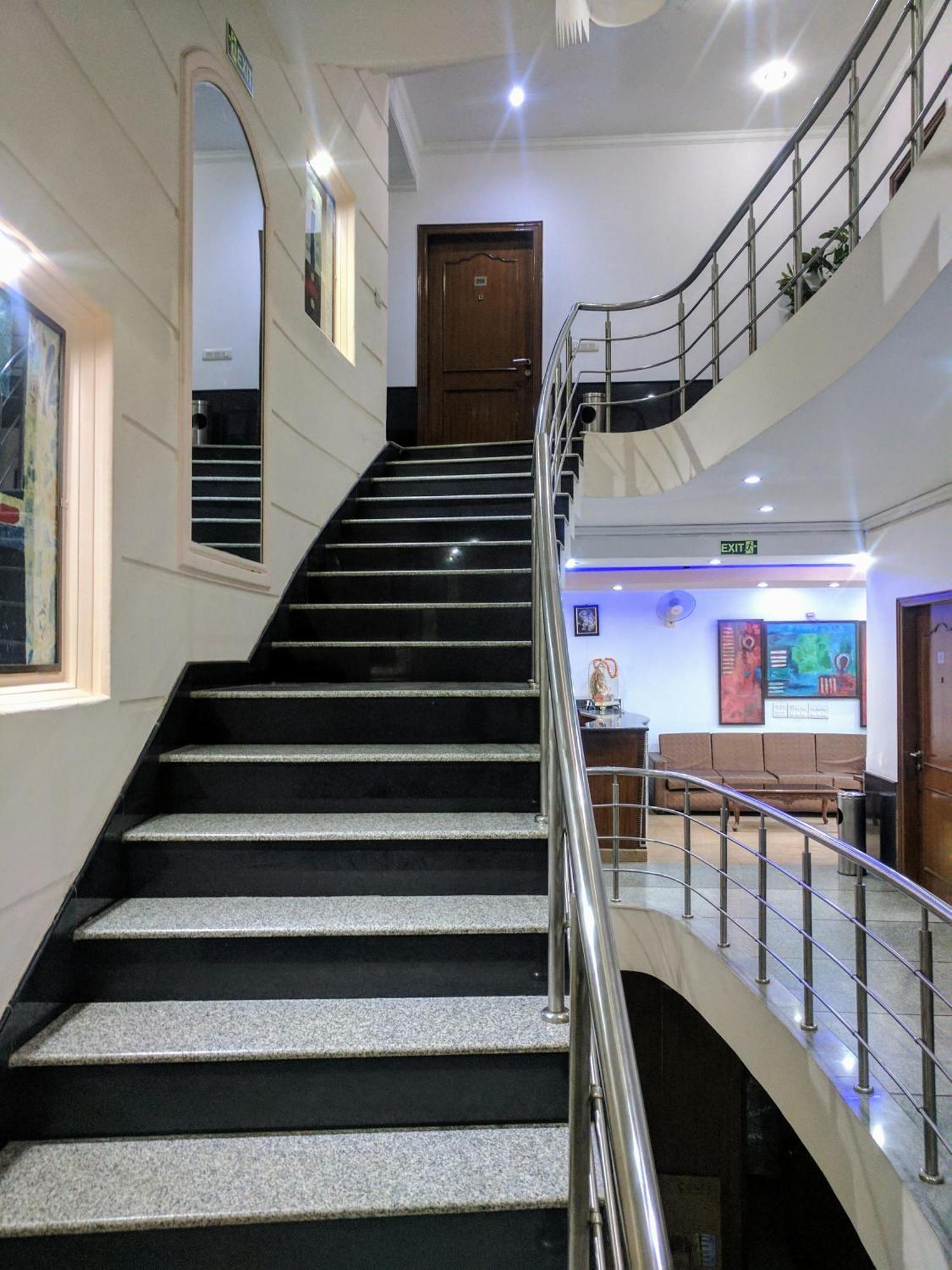 Hotel Exotica Leisure Valley Gurgaon Exterior foto